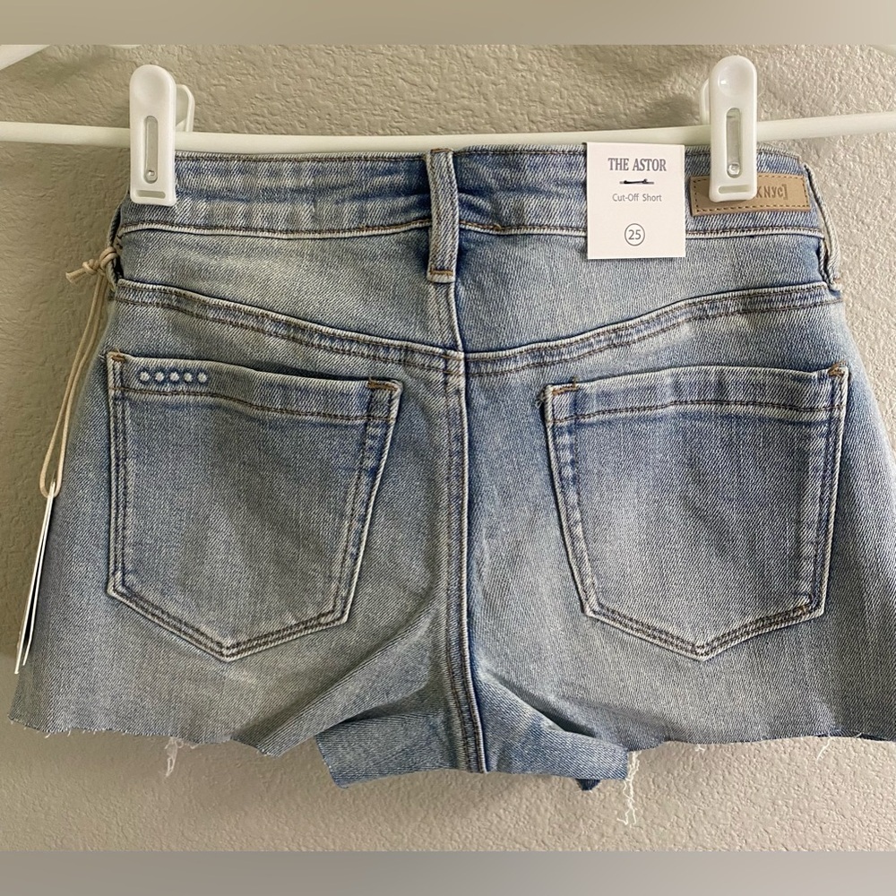 Blank NYC The Astor Cut-off Short size 25 - Picture 2 of 5